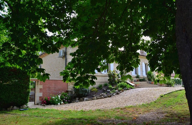 Apartment mit Sonnenterrasse Zwischen Atlantik und Wein