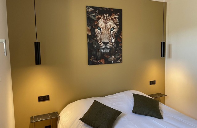 Apartment-Modern-Ensuite with Shower-Terrace-Le raffiné - RDC