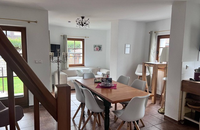 Apartment No. 1 Wildrose - Ferienhof am Trift