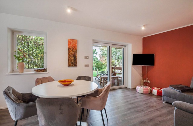 Apartment 'Obkircher' with Mountain View, Terrace, Garden and Wi-Fi