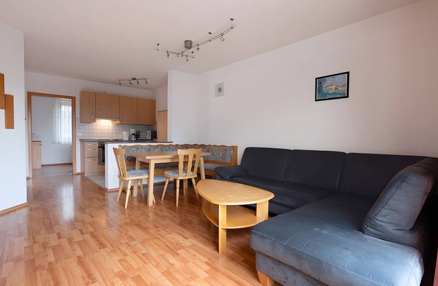 Apartment 'Sonnenaufgang' with Shared Terrace, Shared Garden and Wi-Fi