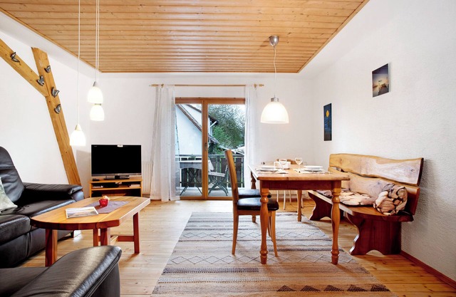 Apartment 'Storchennest' with Shared Garden, Balcony and Wi-Fi