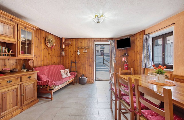 Apartment 'Tillier' with Mountain View and Wi-Fi