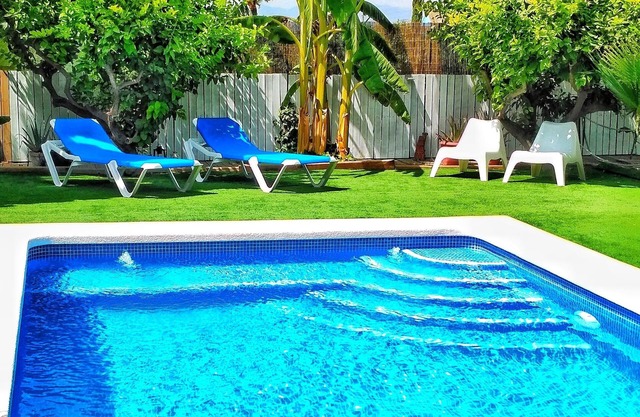 Apartment with POOL