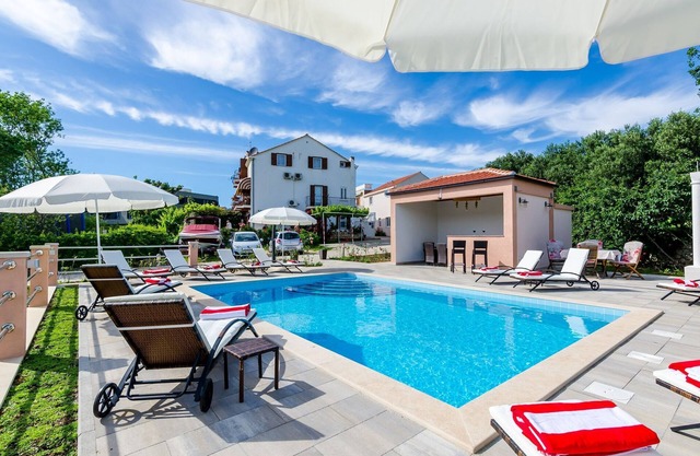 Apartments Mali Paradiso - Two Bedroom Apartment with Balcony and Pool View (A4)