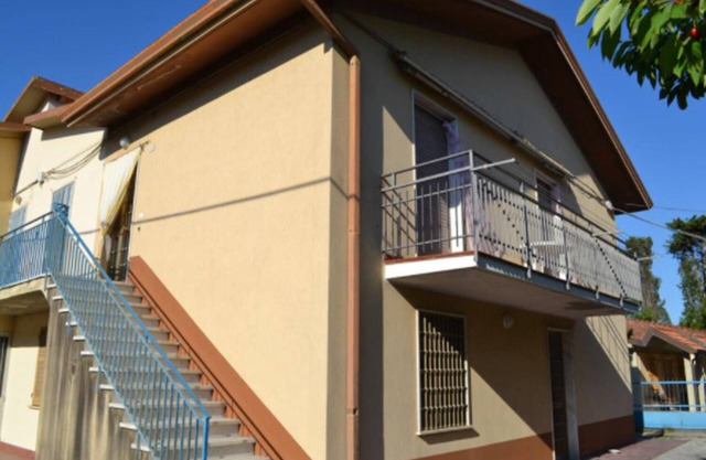 'Appartamento 17' Near the Beach with Wi-Fi & Balcony