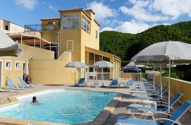 Appartement Abordable au Calme! Accès Piscine + TV