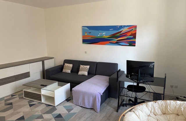 Appartement Agréable Dans Gignac