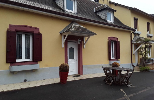Appartement Indépendant à la Ferme, Proche des Montagnes