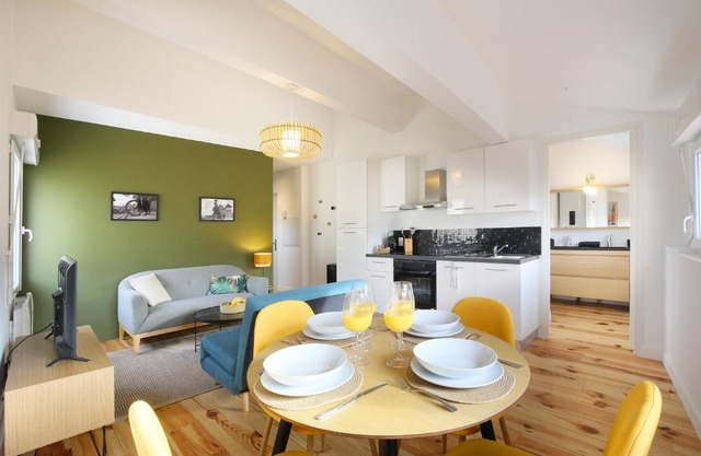 Appartement lumineux, moderne et entièrement équipé