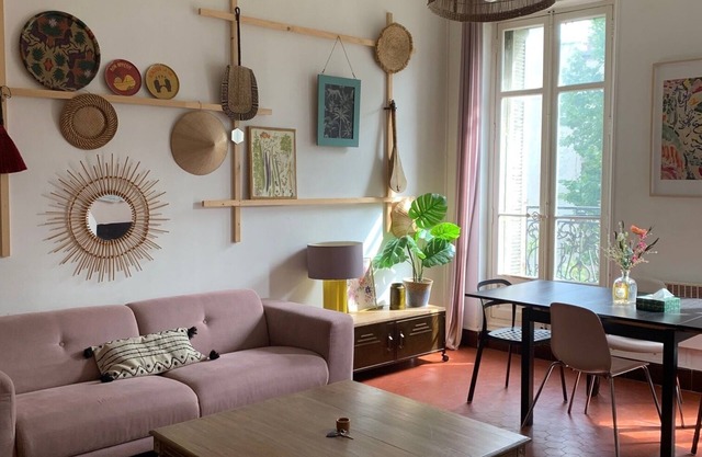 Appartement Marseillais Typique Cosy et Coloré au Pied du Métro