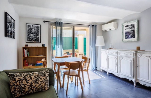 Appartement Rez-de-jardin, Parking, Parc Chanot, Métro, Stade Vélodrome