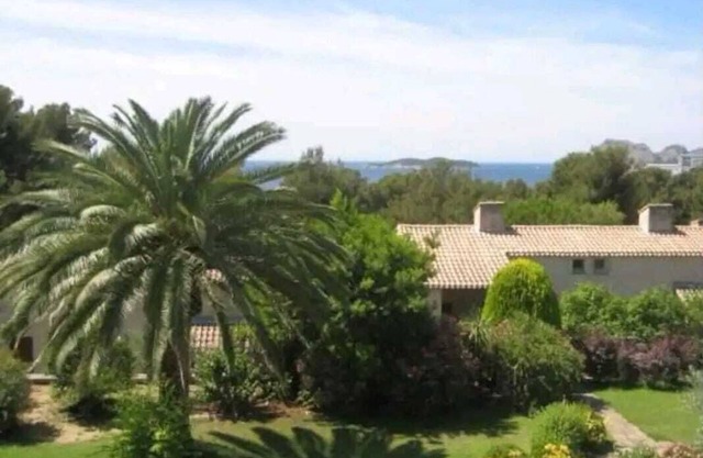 Appartement vue mer Avec Grande Terrasse, à 5 min de la Plage !