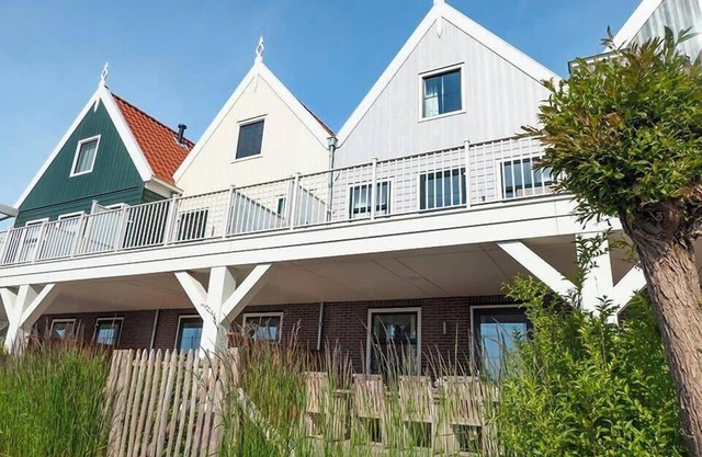 Appartment with 4 bedrooms, 3 bathrooms and 2 balconies