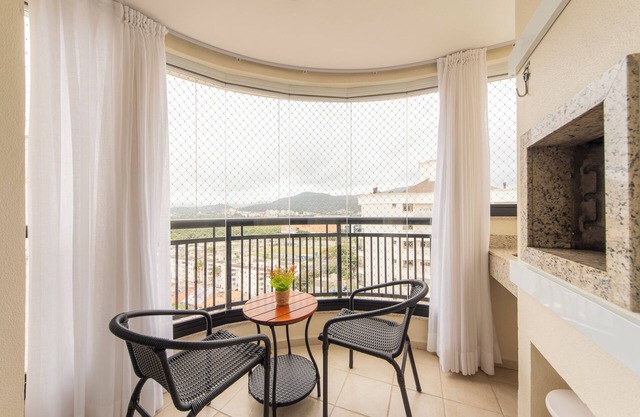 Apto moderno com piscina e academia QN1439