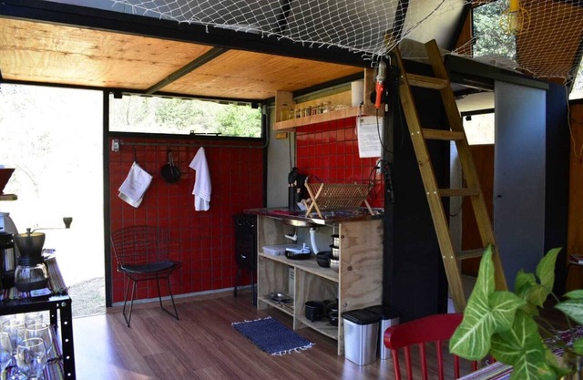 Araucaria Cabin: Design and Nature
