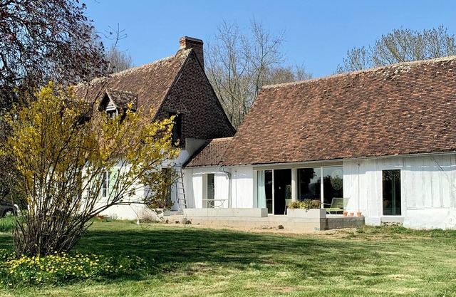 Architect-designed country house in the heart of the Perche countryside - 8 pers.
