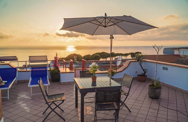 Arcomagno Sea View Flat with sunroof