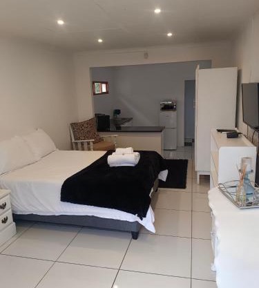 Artisan Guest House