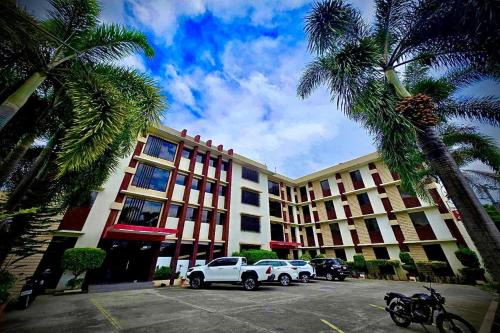 At The Pad Hotel and Resort