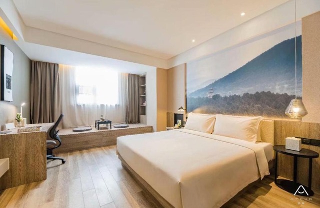 Atour Hotel Hangzhou Wulingmen South Hushu Road