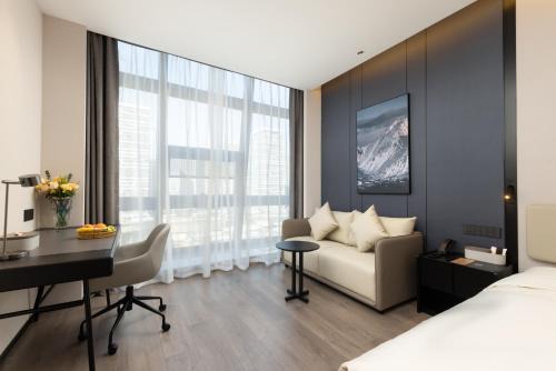 Atour Hotel Wuhan Hankou City Plaza Houhu Avenue