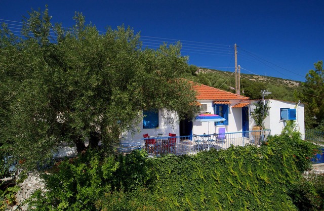 * Auntie's Cottage with Panoramic Views near Agia Efimia and Myrtos beach *