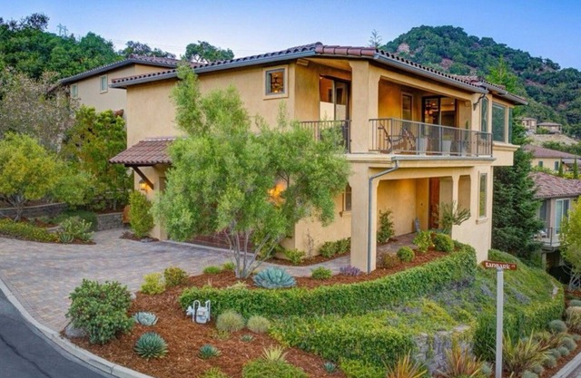 Avila Beach Luxury 3BR · Gated · Ocean Views · Peaceful Retreat