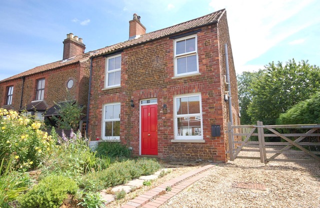 Avocet Cottage - Two Bedroom House, Sleeps 4