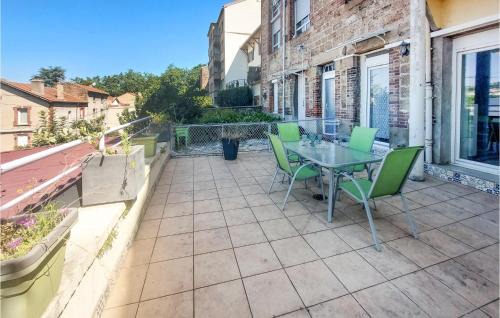 Awesome Apartment In Saint-Étienne
