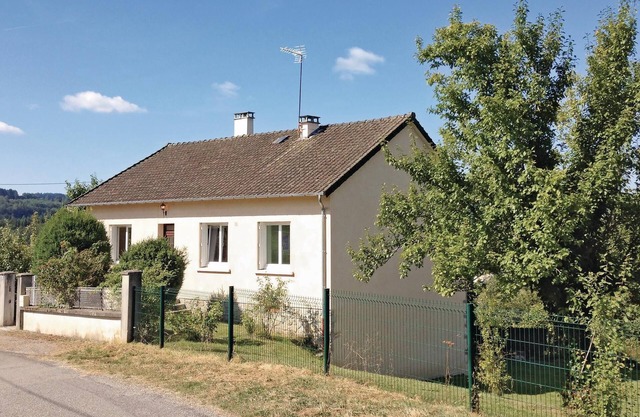 Awesome home in Peyrat le Château