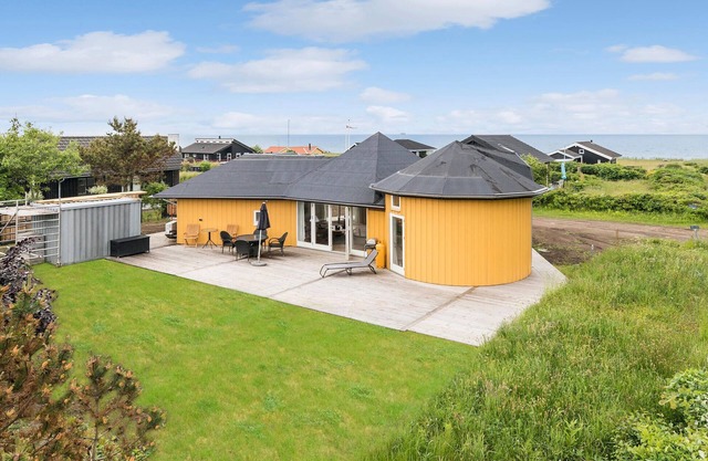 Awesome home in Frederikshavn with WiFi