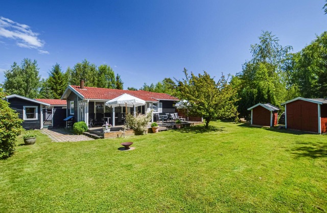 Awesome home in Højby with WiFi