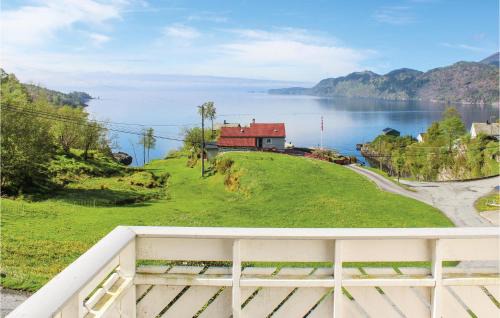 Awesome Home In Holmefjord