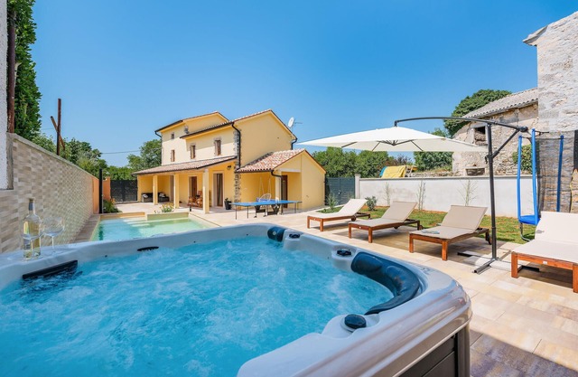 Awesome home in Svetvincenat