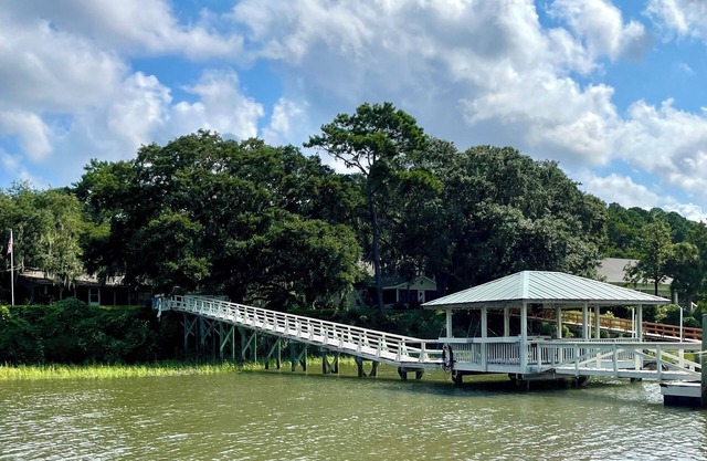 Bailey's Landing Deepwater Oasis
