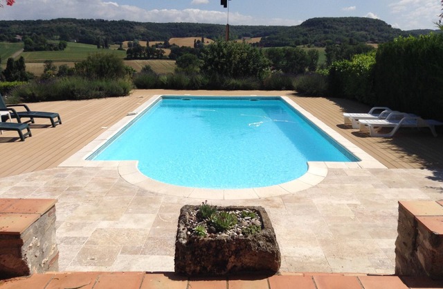 Barn Conversion With Private Pool & Stunning Views