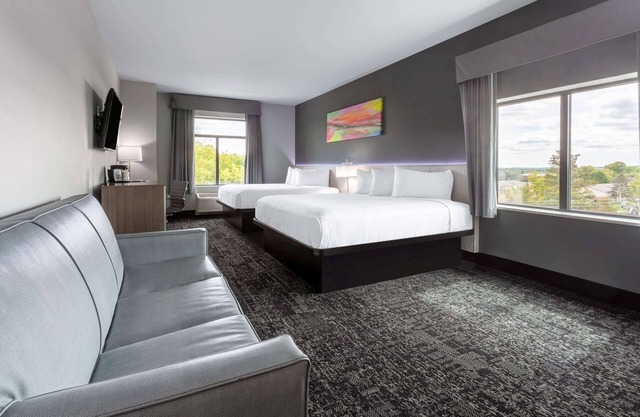 Baymont Inn & Suites by Wyndham Madison