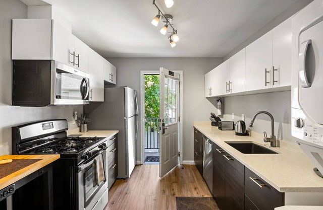 (BC1bG) Quiet Condo Perfect for Travel Nurses