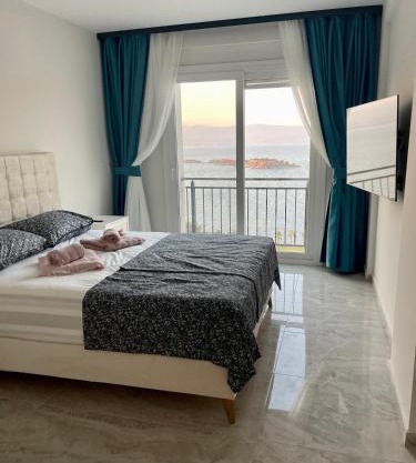 Beach front apartment