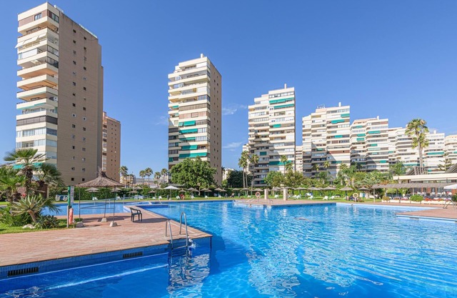 Beach Front Pool Apartment Terrace 3 Bedrooms