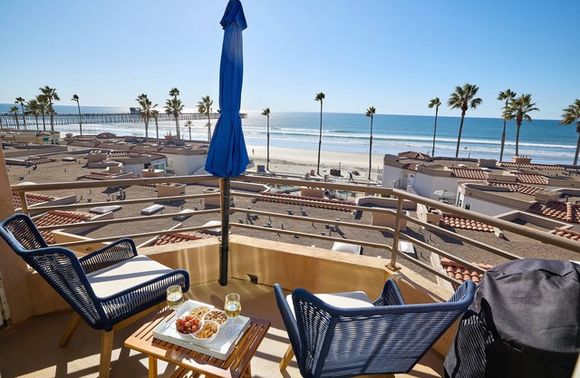 Beach front spectacular Ocean Views Pet Friendly