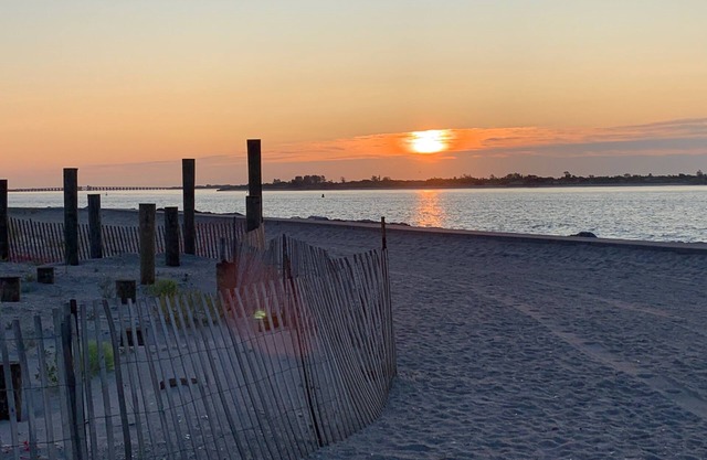 Beach House Perfection. Book July or Aug by Feb 1 and receive promotional rate.