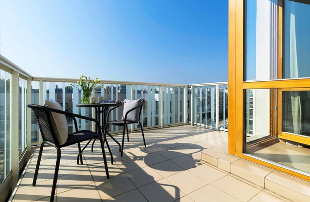 Beachfront apartments, access to sauna, fitness