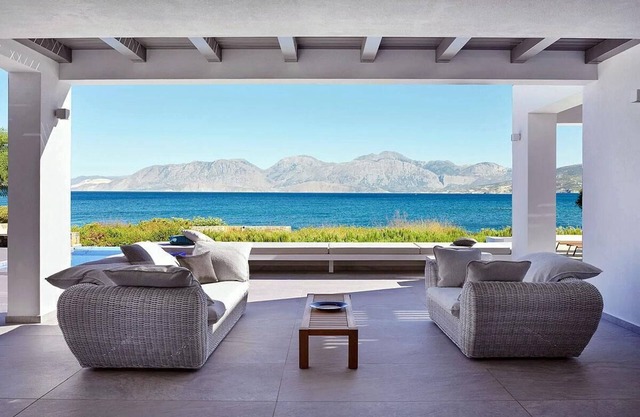 Beachfront Art Villa with a heated pool