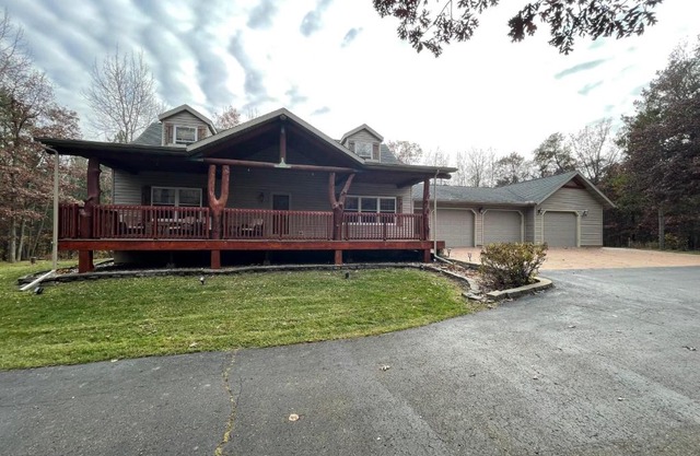 Bear Cove Cabin