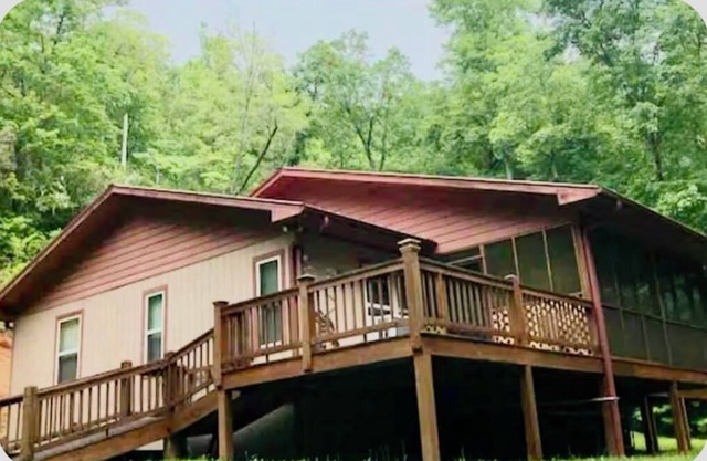 BearPaw Cabin- Charming and cozy cabin in the woods- WiFi-Pet Friendly-Secluded