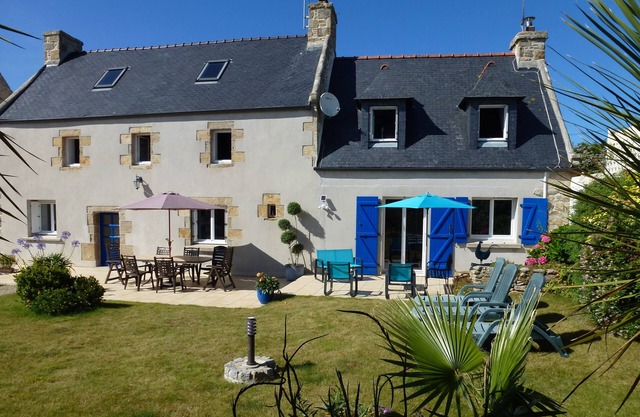 Beautiful house with garden near the sea for a great holiday and relaxing - Come relax and discover the coast of Legends in Finisteremansion - Plounéour-trez