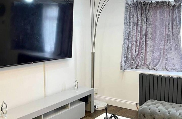 Beautiful 4-bed House in Billericay
