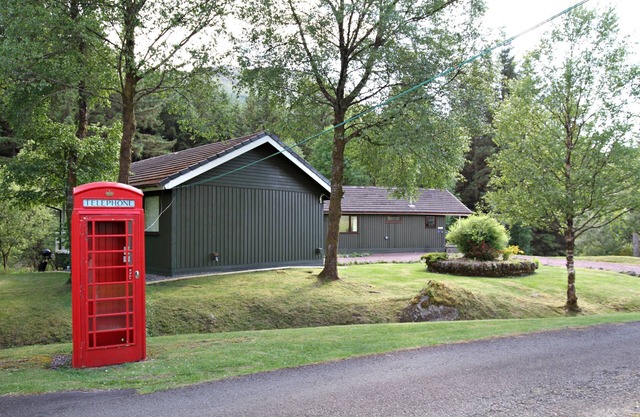 Beautiful 4 star, 2 bedroom chalet with mountain views. A true Highland landscape all around